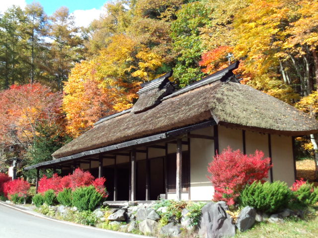 秋の中山道　接待茶屋