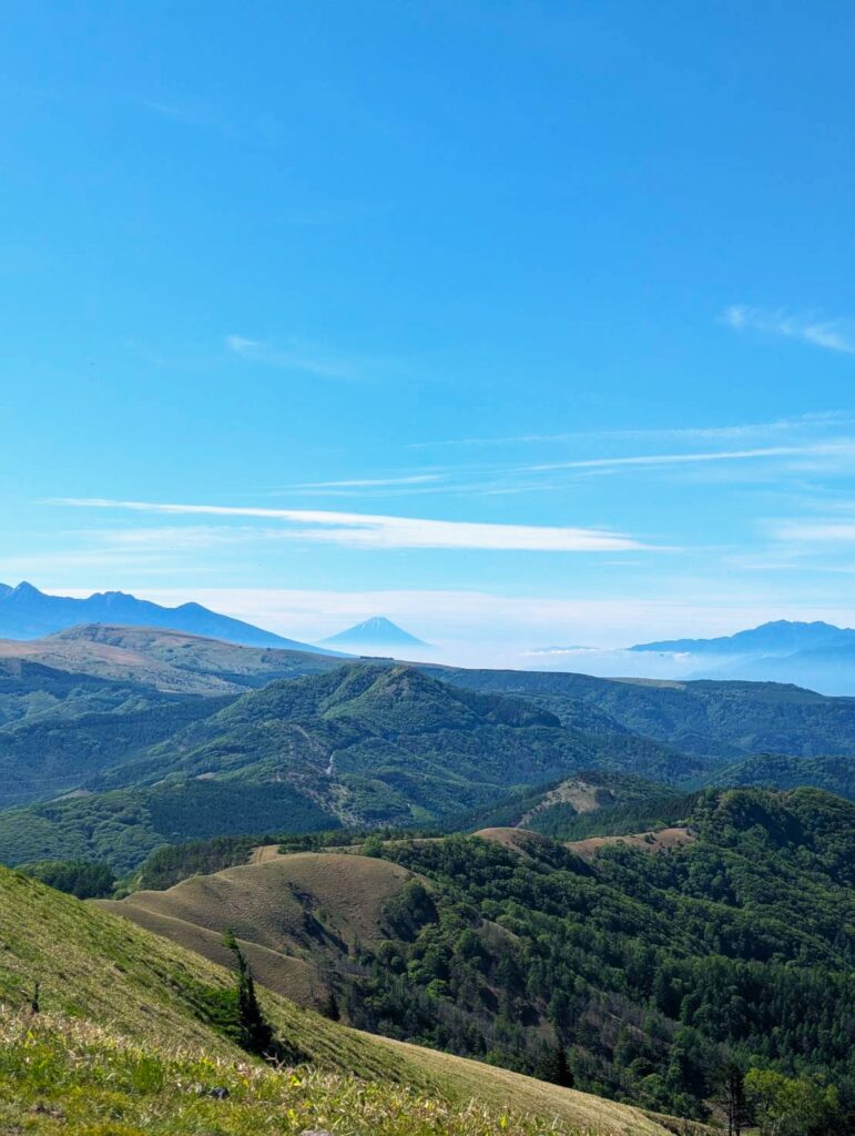 三峰山より富士山を撮影